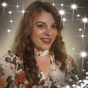 Meet your Posher, Oriana